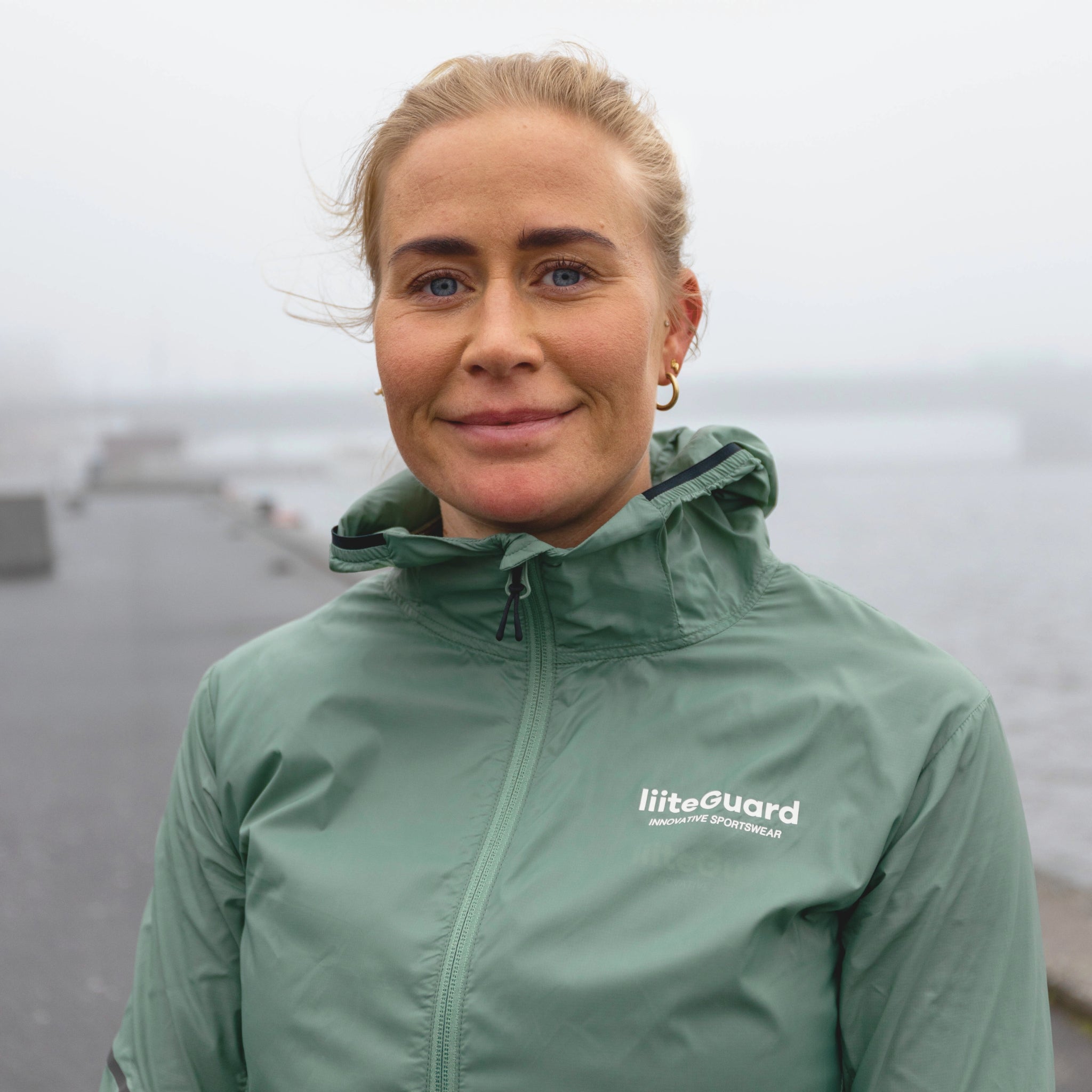 liiteGuard AERO-TECH WINDBREAKER (WOMEN) Top Grey green