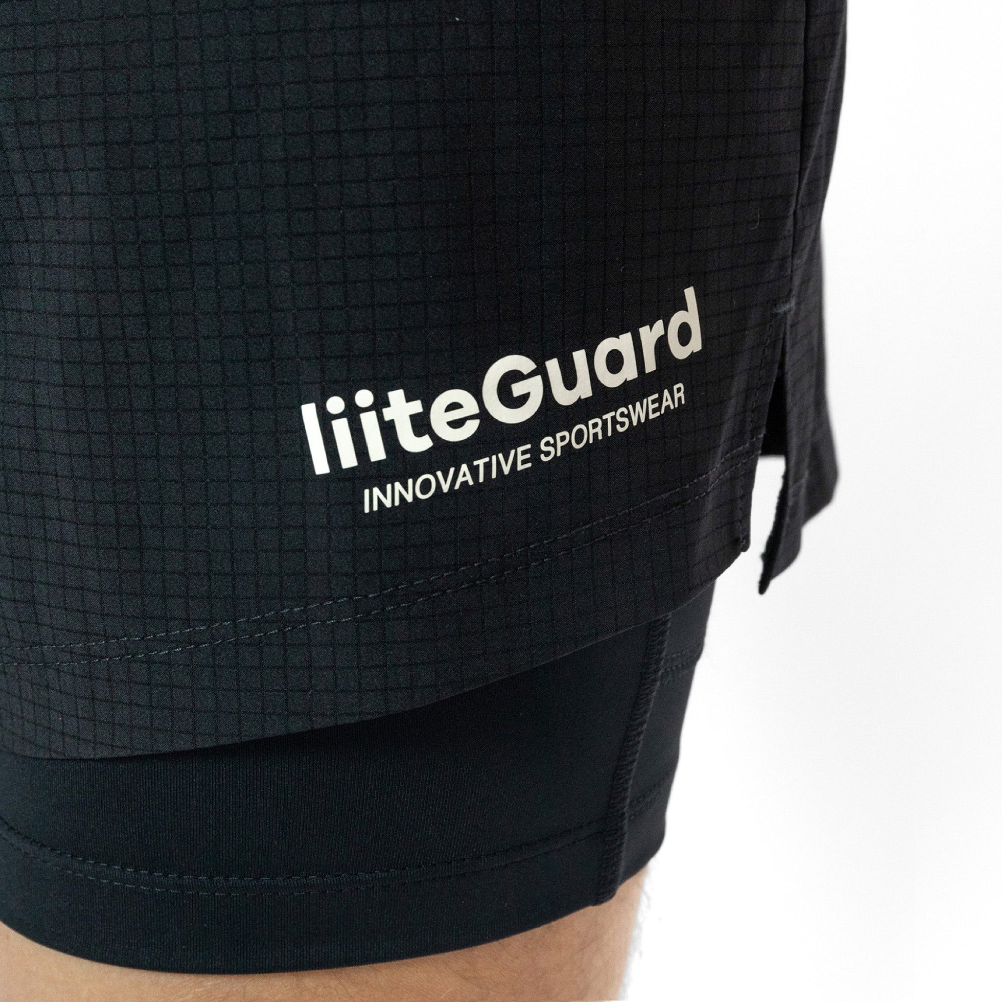liiteGuard GLU-TECH RUNNING 2IN1 SHORTS (MEN) Shorts BLACK
