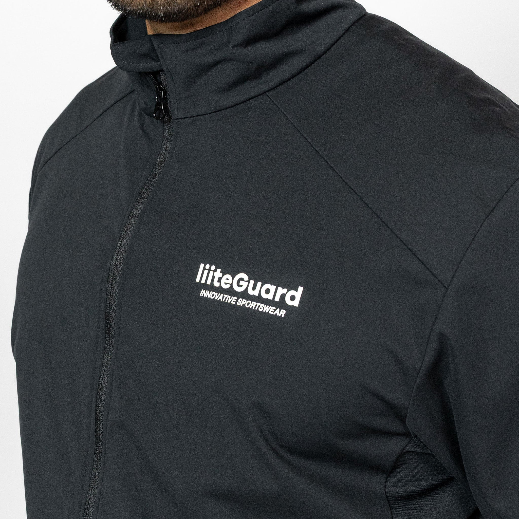 liiteGuard HYDRO-TECH RUNNING JACKET (MEN) Jacket BLACK