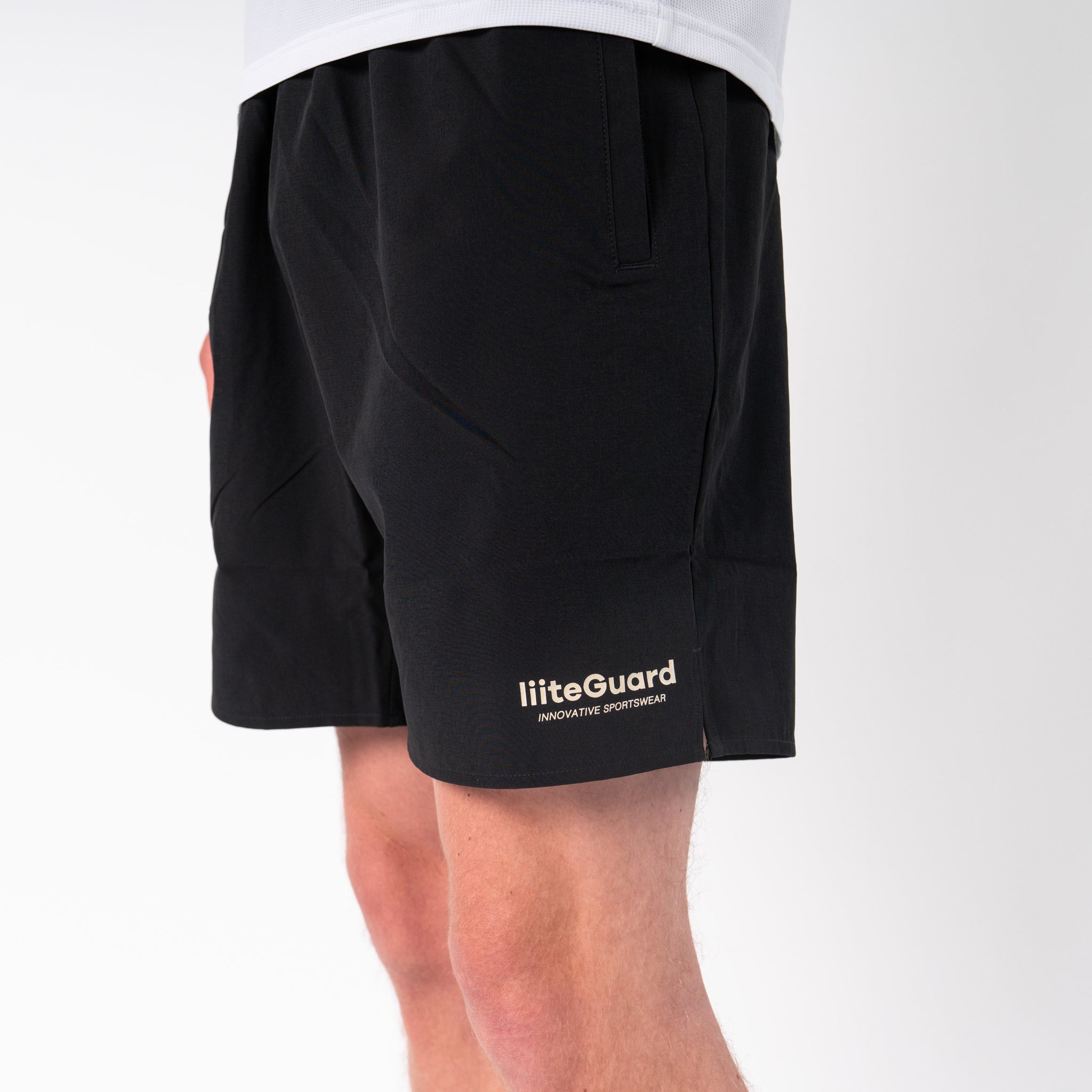 liiteGuard RE-LIITE SHORTS (MEN) Shorts BLACK