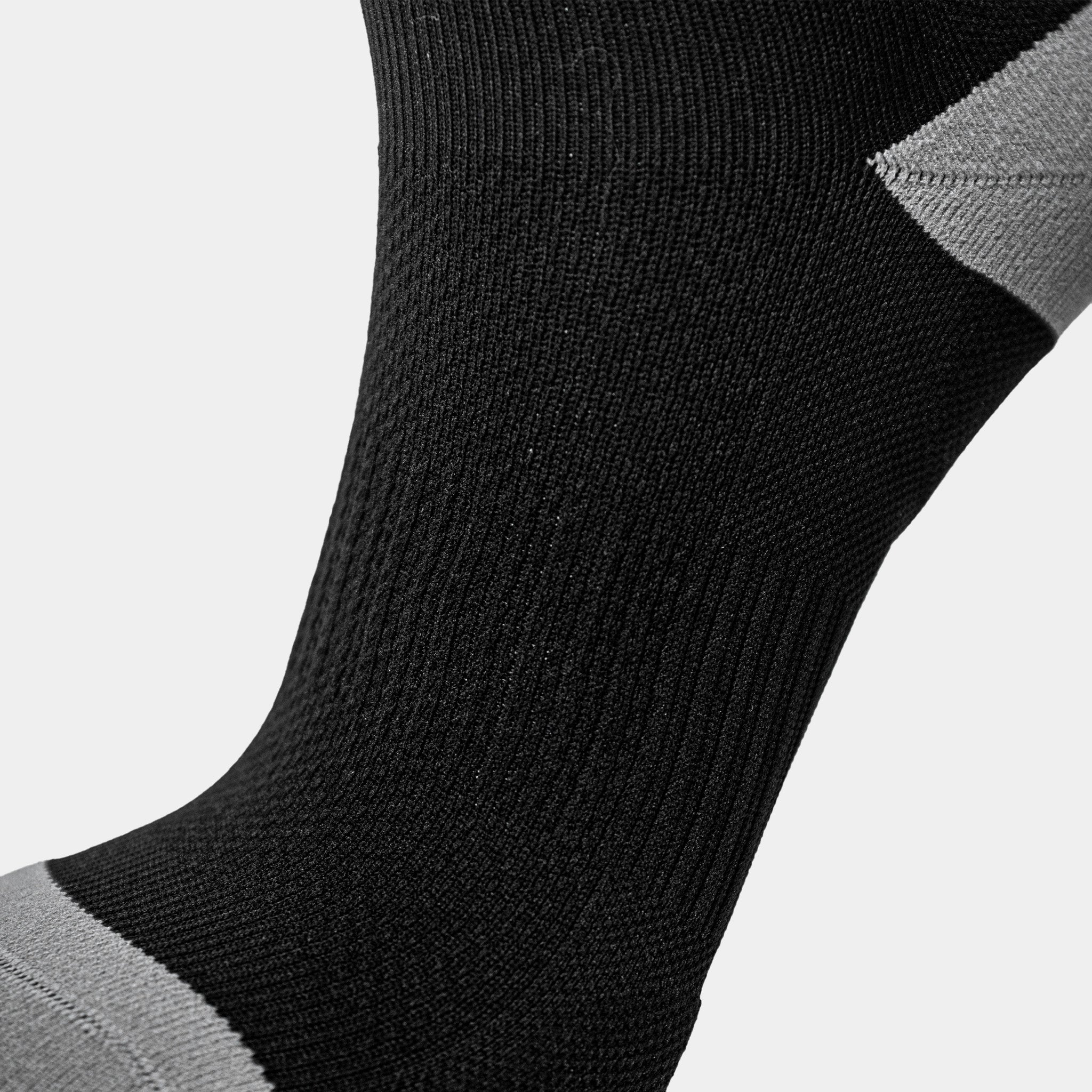 liiteGuard SHIN-TECH LIGHT RUNNING SOCK Long socks BLACK