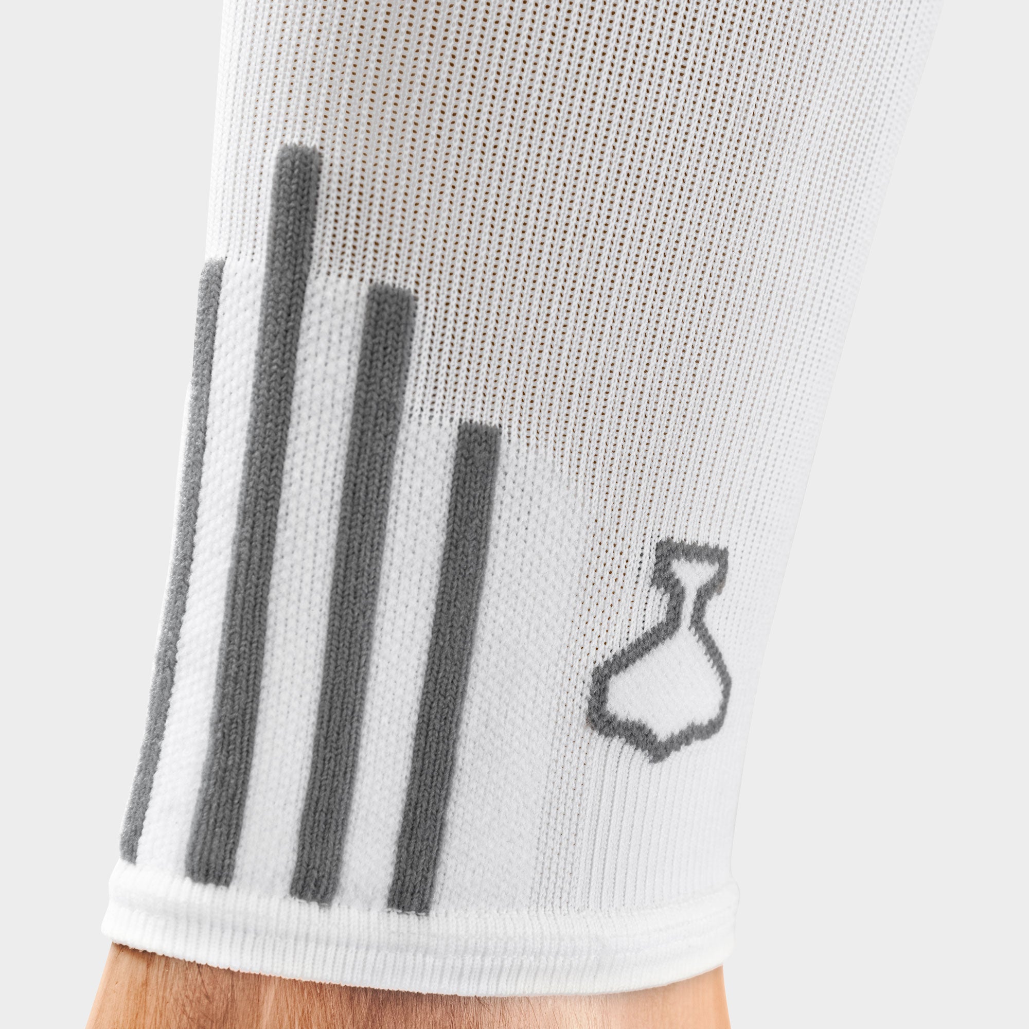 liiteGuard SHIN-TECH COMPRESSION CALF SLEEVE Leg sleeve WHITE