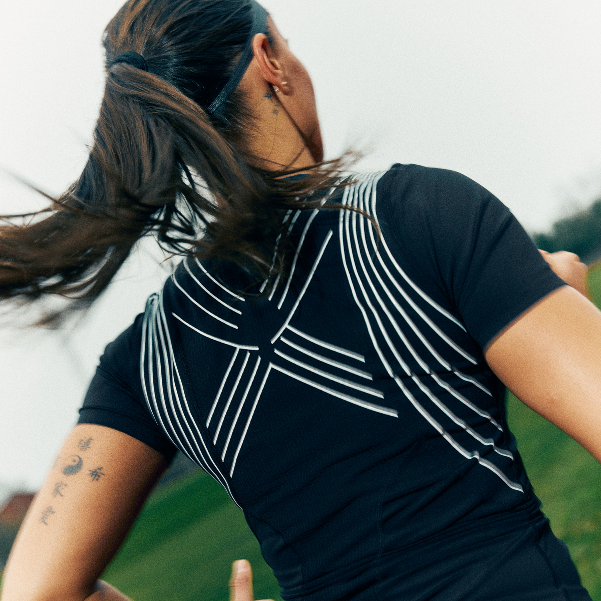 liiteGuard SPINE-TECH BASELAYER SS (WOMEN) Baselayer BLACK