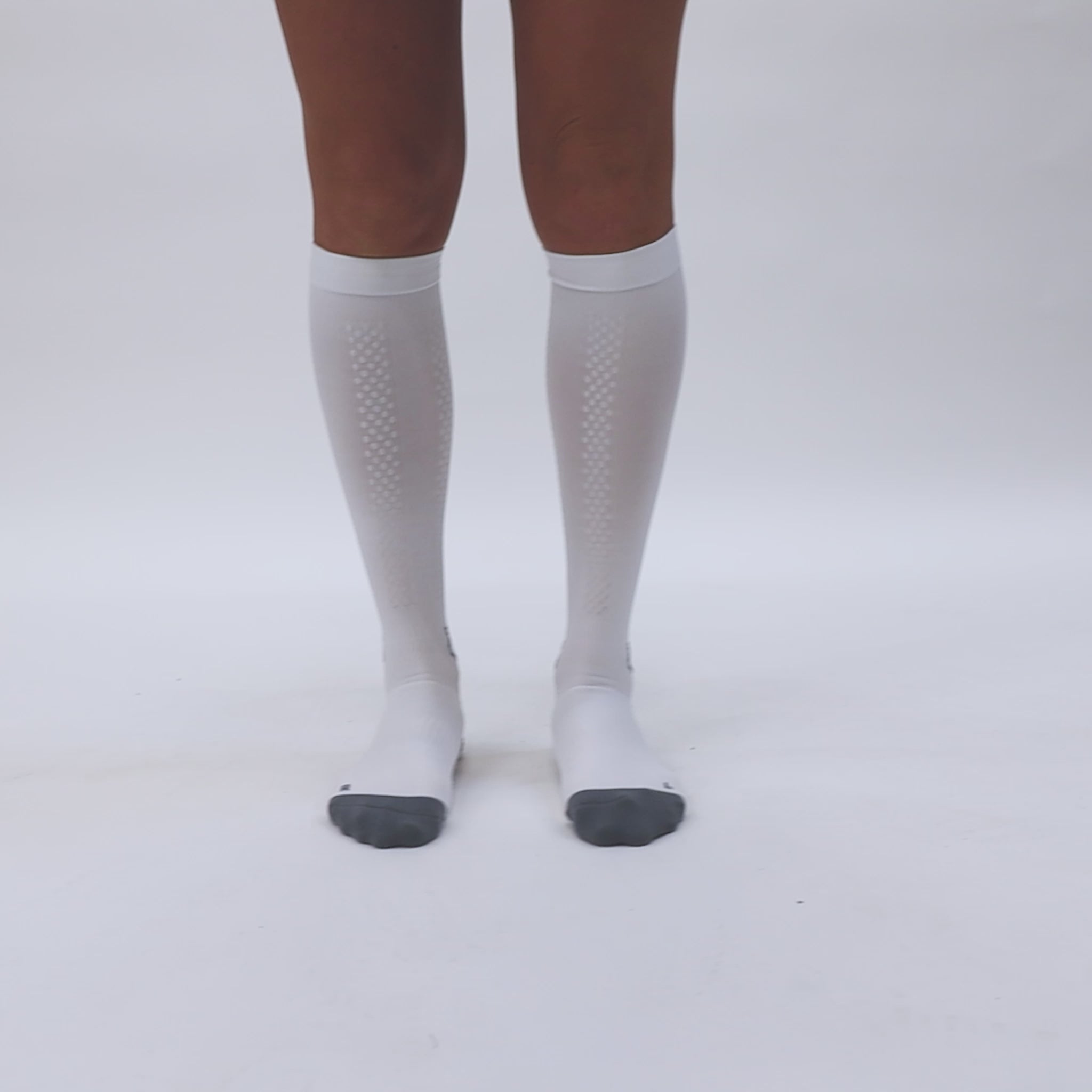liiteGuard SHIN-TECH GRIP RUNNING SOCK Long socks WHITE