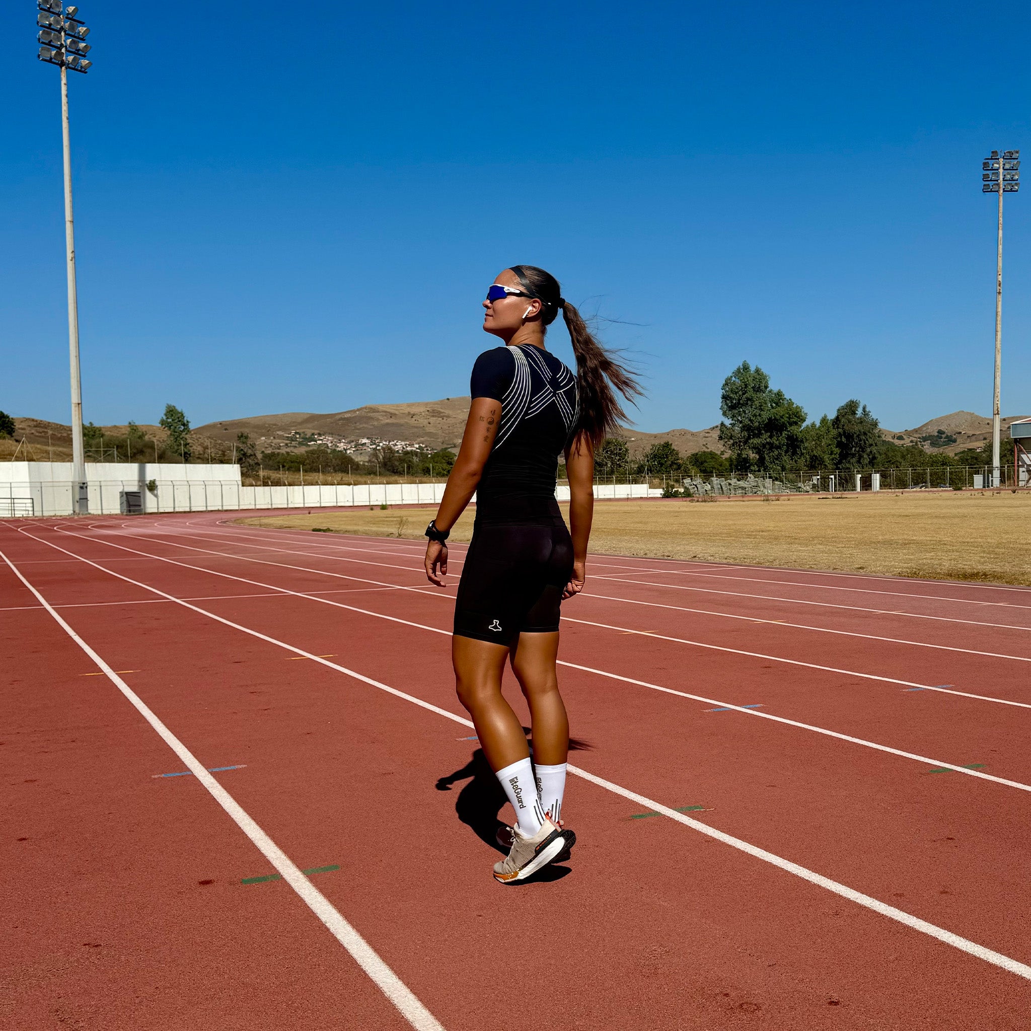 COMPRESSION CLOTHING