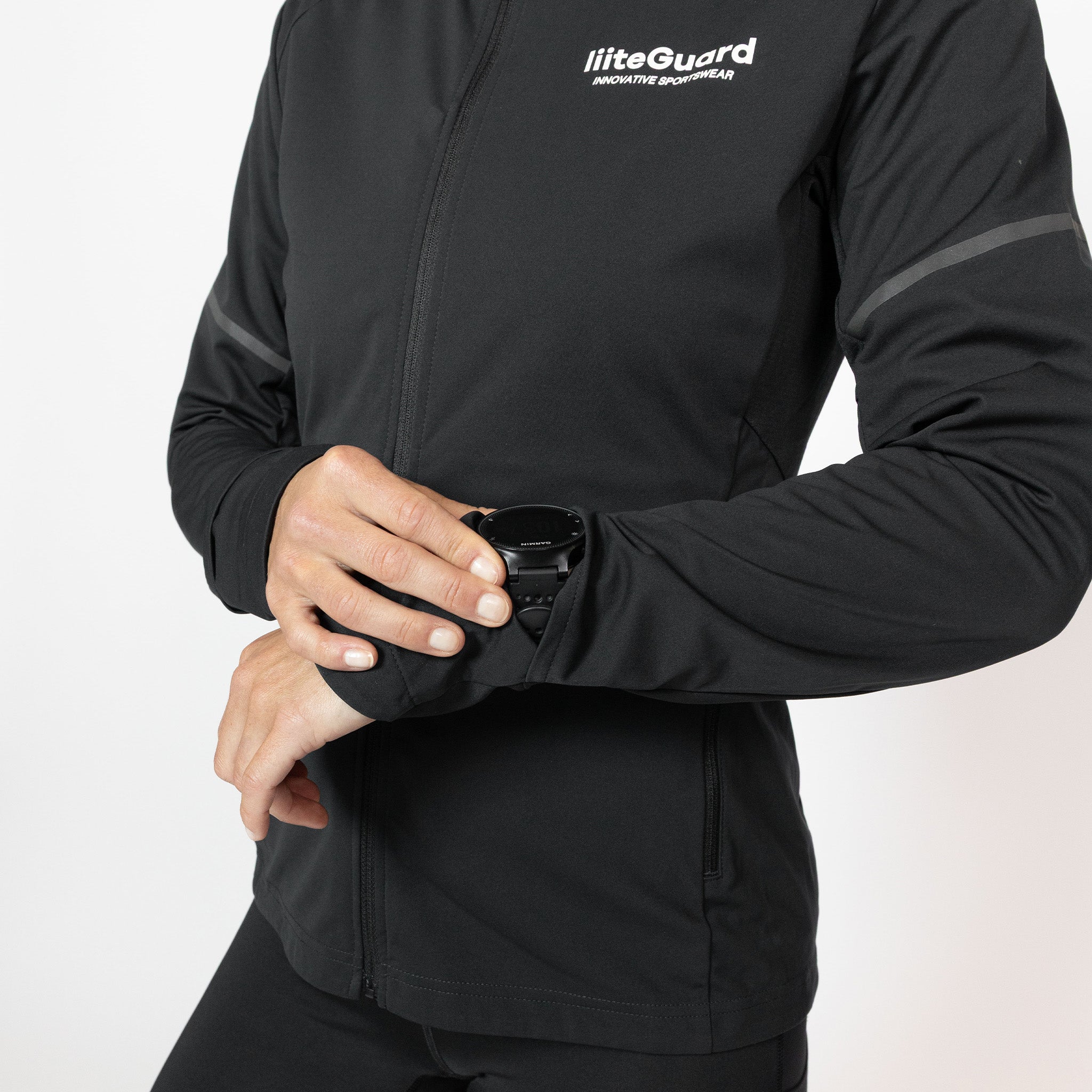 liiteGuard HYDRO-TECH RUNNING JACKET (WOMEN) Jacket BLACK