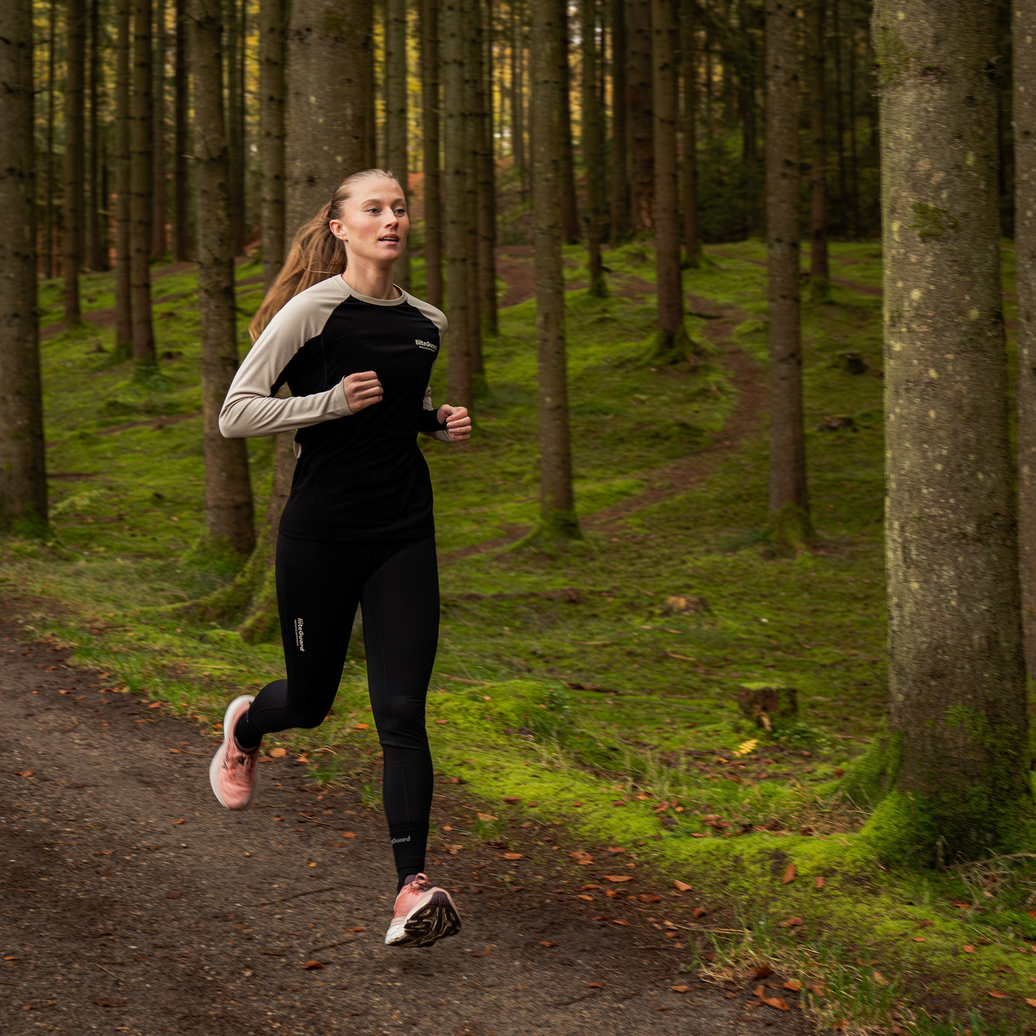 liiteGuard MERINO HYBRID BASELAYER LS (WOMEN) Baselayer Black/Sand