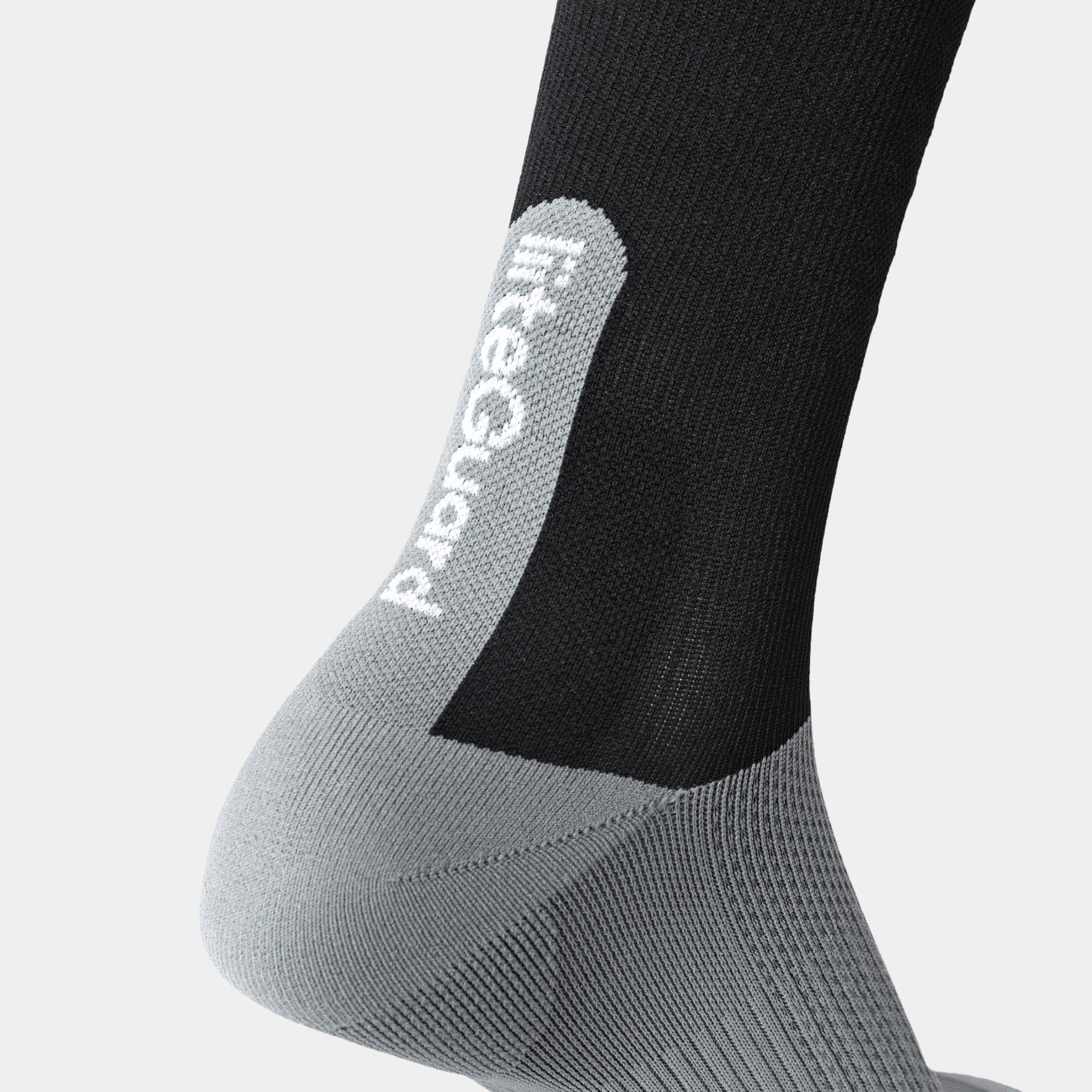 liiteGuard SHIN-TECH LIGHT RUNNING SOCK Long socks Black/Grey