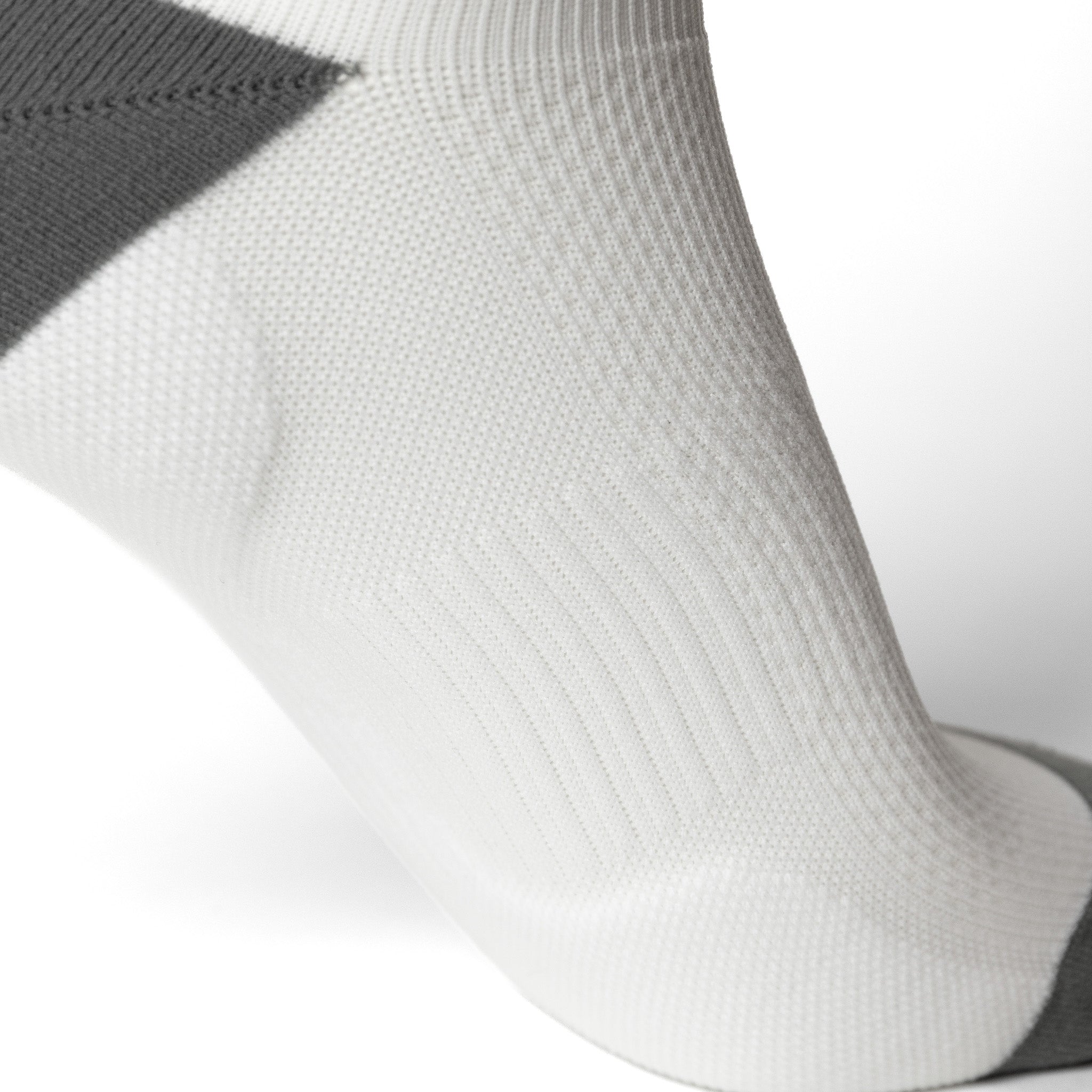 liiteGuard SHIN-TECH LIGHT RUNNING SOCK Long socks WHITE